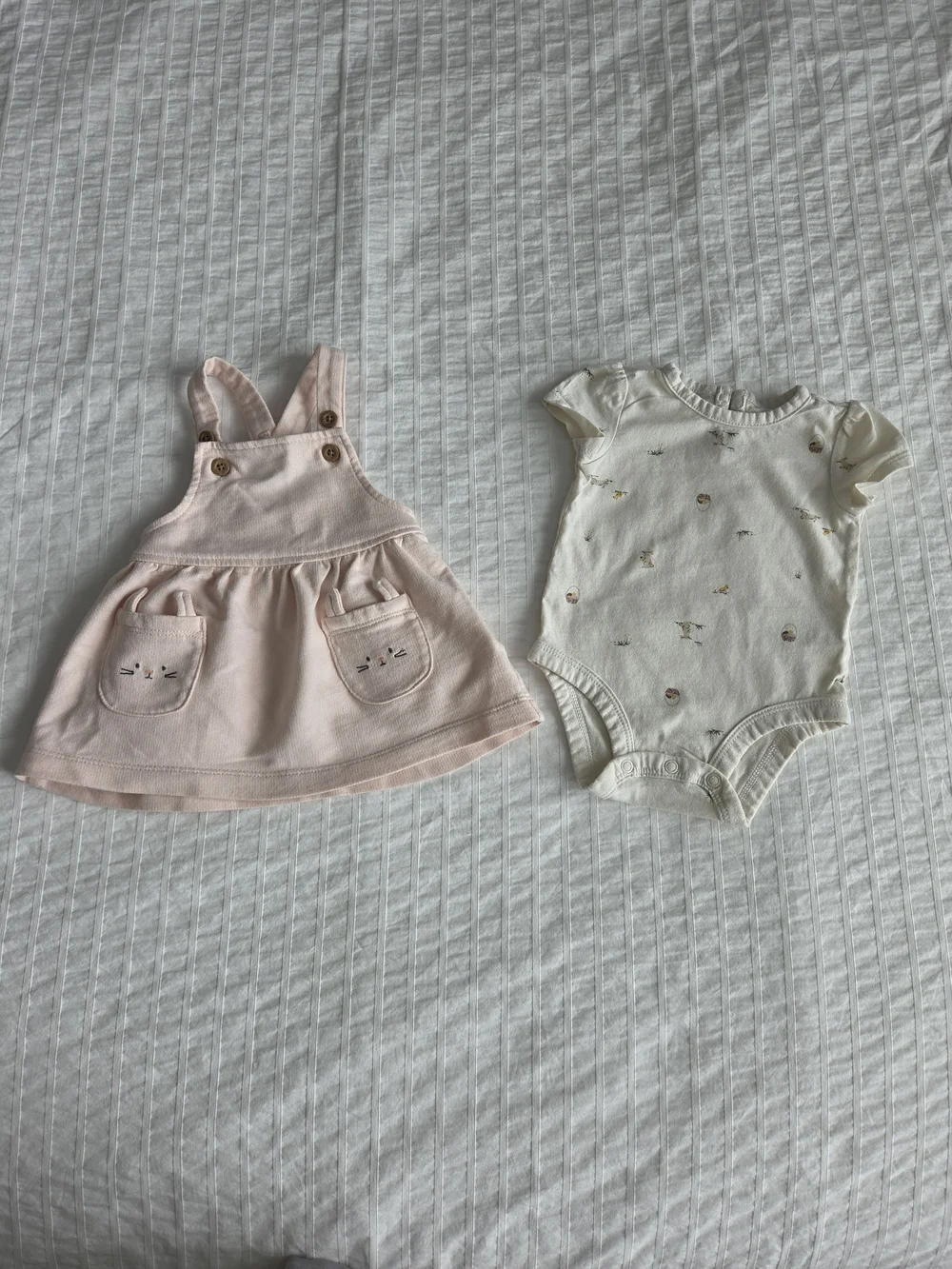 Carter's Baby Girl 2-Piece Outfit Pink Jumper Dress Bunny Pocket Bodysuit 3M